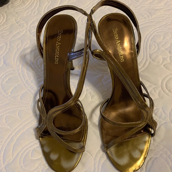 Strappy heels - Picture 1 of 2